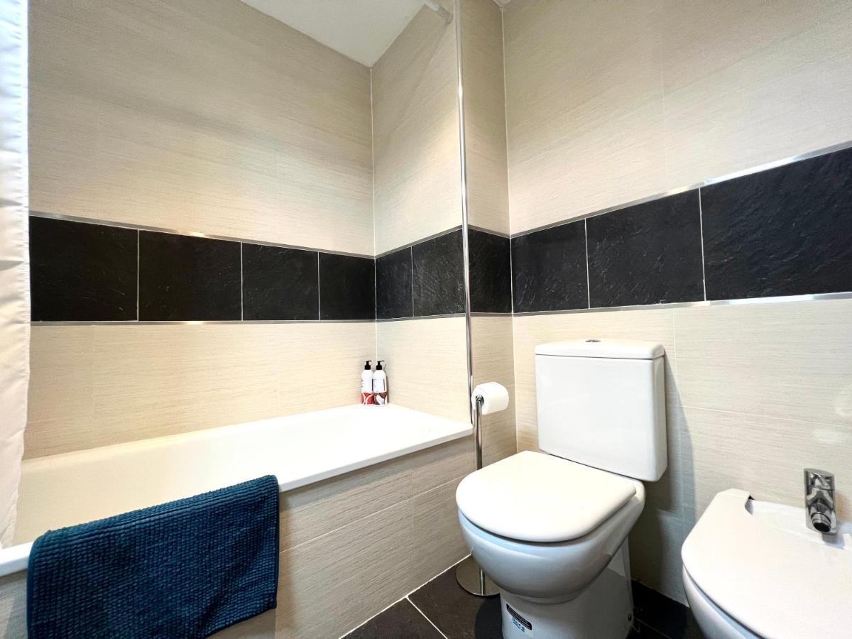 Apartament La Gisca - L'Amfitriona Valencia D'Aneu Esterno foto